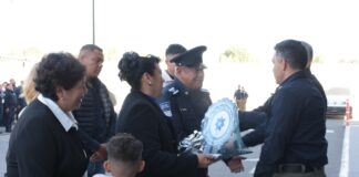 SSC rinde homenaje al comandante Alfonso Torres por 50 años de servicio policial