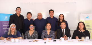 Comisión del Congreso sesiona en la Asociación Casa del Sordo