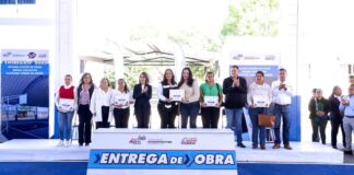 Lupita Cuautle rehabilita cubierta de explanada en Primaria Blandina Torres