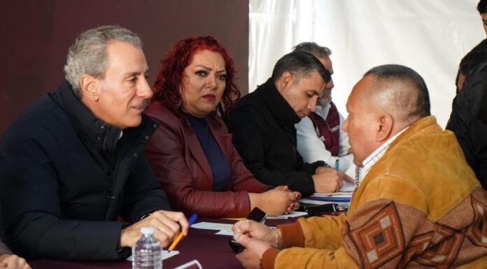 Pepe Chedraui atiende peticiones de vecinos en Totimehuacan