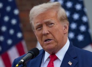 Donald Trump pide a México intensificar lucha contra cárteles