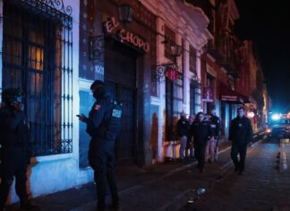 Clausuran bar en el Centro Histórico tras riña con disparo