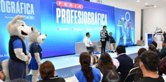 BUAP ofrece Feria Profesiográfica; orienta a jóvenes en su elección vocacional