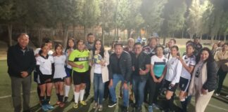 Tonantzin Fernández moderniza alumbrado en Unidad Deportiva de Cuachayotla