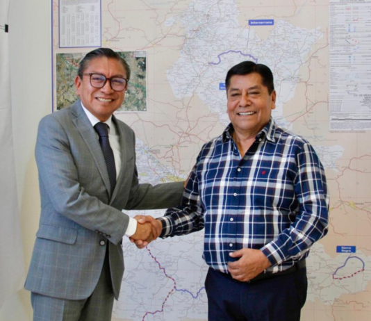 José Luis Figueroa se reúne con Infraestructura por el distrito 20