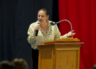 Laura Artemisa resalta el papel de los jóvenes en Puebla