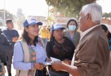 Lupita Cuautle escucha necesidades de vecinos en San Luis Tehuiloyocan
