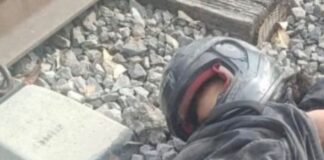 Motociclista pierde la mano tras ser embestido por tren en Puebla 2000