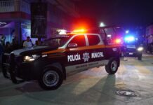 Texmelucan entrega 34 patrullas, uniformes y equipo policial