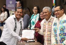 Reconoce Congreso a docentes y promotores de los pueblos indígenas