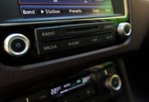 CIRT gestiona reforma contra estaciones de radio piratas