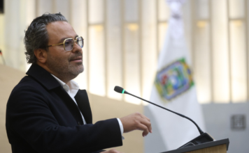 Roberto Zataráin presenta iniciativa para combatir el matrimonio infantil