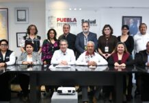 Refuerzan vacunación contra sarampión en escuelas de Puebla