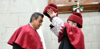 Exgobernador Sergio Salomón recibe doctorado honoris causa del IPN