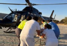 Trasladan vía aérea a hombre con heridas graves de Tecamachalco a Puebla