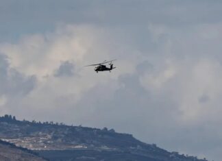 Aviones israelíes liberan sustancia química desconocida sobre Líbano