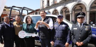 Armenta entrega 18 patrullas a Zacatlán para fortalecer seguridad
