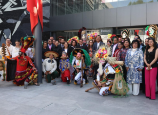 Presentan edición 158 del Carnaval de Huejotzingo en el Congreso