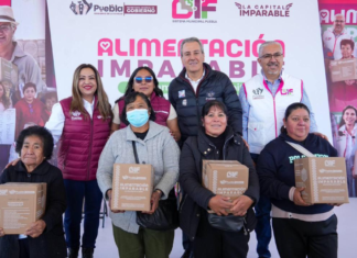 SMDIF Puebla entrega 2 mil despensas en San Baltazar Tetela