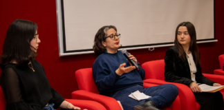 Familias enfrentan desgaste y revictimización por crisis forense en Puebla