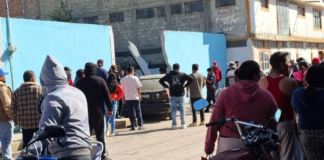 Choque de vehículo contra vivienda deja una mujer muerta en Texmelucan