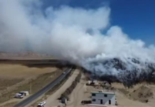 Continúa activo incendio en recicladora de San José Chiapa