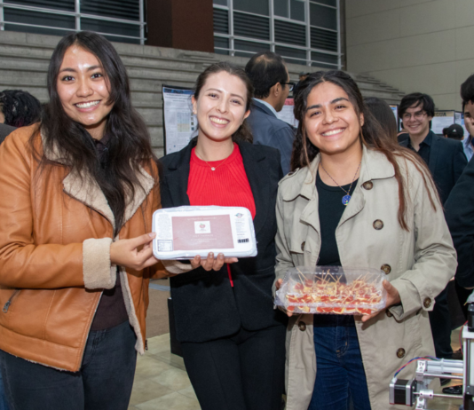 Estudiantes IBERO Puebla buscan reducir desperdicio de jitomate
