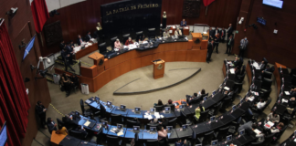 Senado avala reforma para reducir jornada laboral