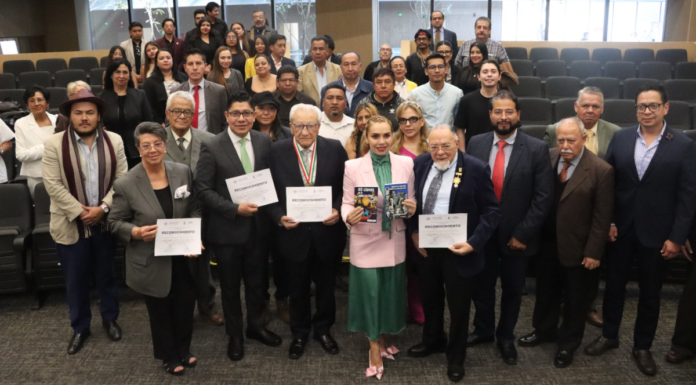Presentan en el Congreso libros sobre educación e igualdad
