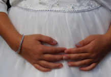 Plantean hasta 15 años de cárcel por matrimonio infantil en Puebla