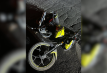 Muere motociclista tras accidente en carretera a San Juan Tuxco