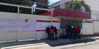 Trabajadores de la Sader realizan paro por inconformidades laborales