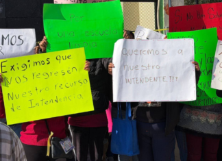 Protestan en jardín de niños de Huixcolotla por falta de intendencia