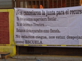 Bloquean primaria en Atlixco por presunto manejo irregular de recursos