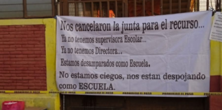 Bloquean primaria en Atlixco por presunto manejo irregular de recursos