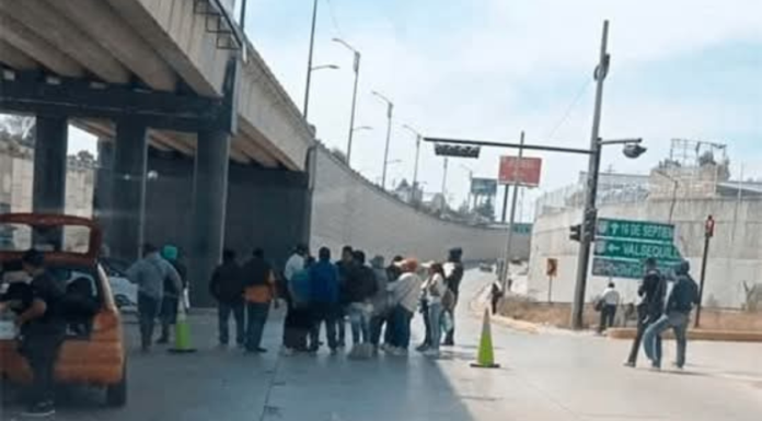 Manifestación de transportistas y vecinos en Valsequillo deja un lesionado
