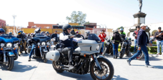 Armenta participa en Mega Rodada con 6 mil motociclistas