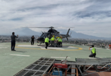 Realizan traslado aéreo de paciente grave a la capital de Puebla