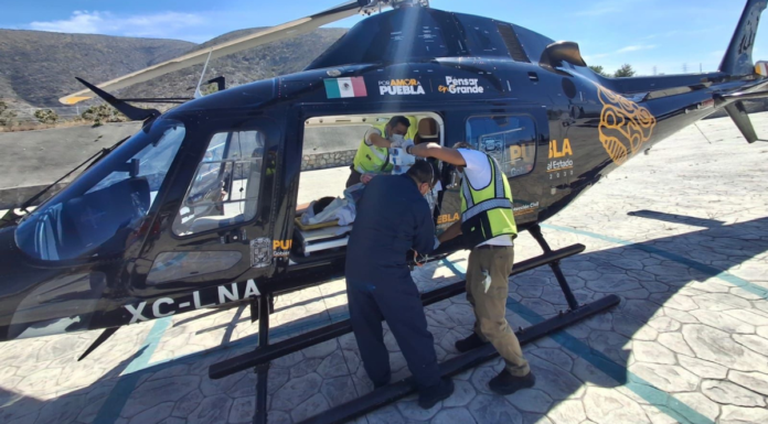 Trasladan a menor de Puebla para recibir atención médica en Tlaxcala