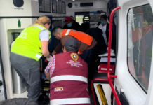 Trasladan a mujer herida por explosión de Huauchinango a Puebla