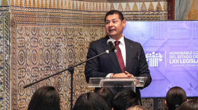 Armenta llama a impulsar más mujeres en presidencias municipales