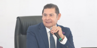 Armenta defiende Cablebús en Puebla como “obra sustentable”