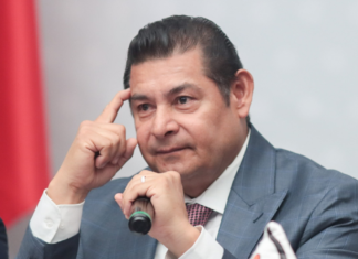 Ningún ambientalista ha aceptado revisar proyectos, asegura Armenta