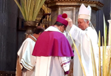 Arzobispo de Puebla bendice óleos y consagra el Santo Crisma