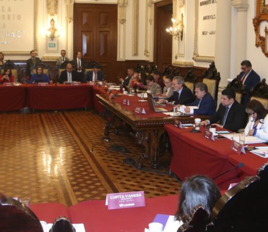Puebla, segunda ciudad con más regidurías; Sheinbaum busca reducirlas