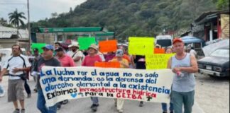 Habitantes de La Ceiba en Xicotepec protestan por falta de agua