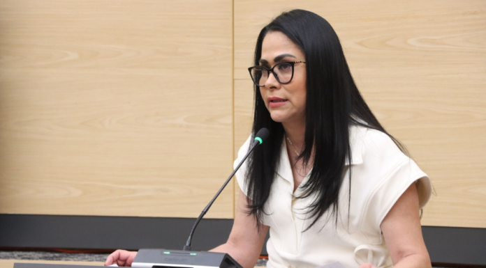 Fedrha Suriano propone reconocer violencia por embarazo infantil y adolescente