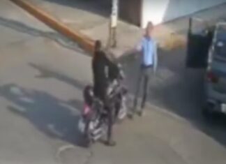 Captan riña vial en Cuautlancingo; rocían gas lacrimógeno a motociclista