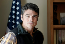 Renuncia director antiterrorista de EU por guerra contra Irán