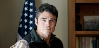 Renuncia director antiterrorista de EU por guerra contra Irán